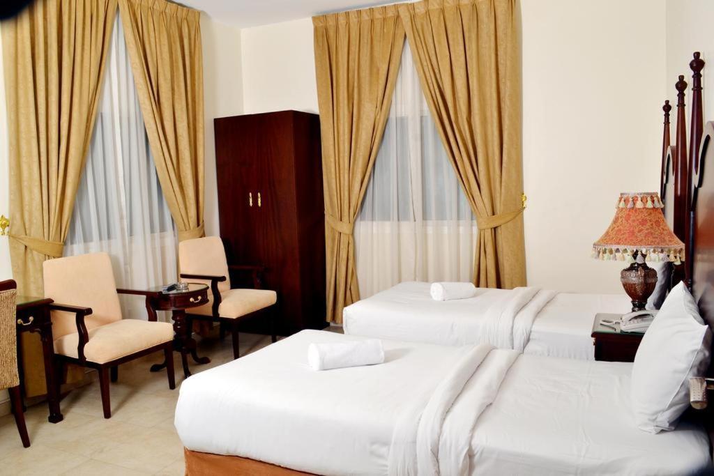 Sara Hotel Apartments Ajman Exterior photo
